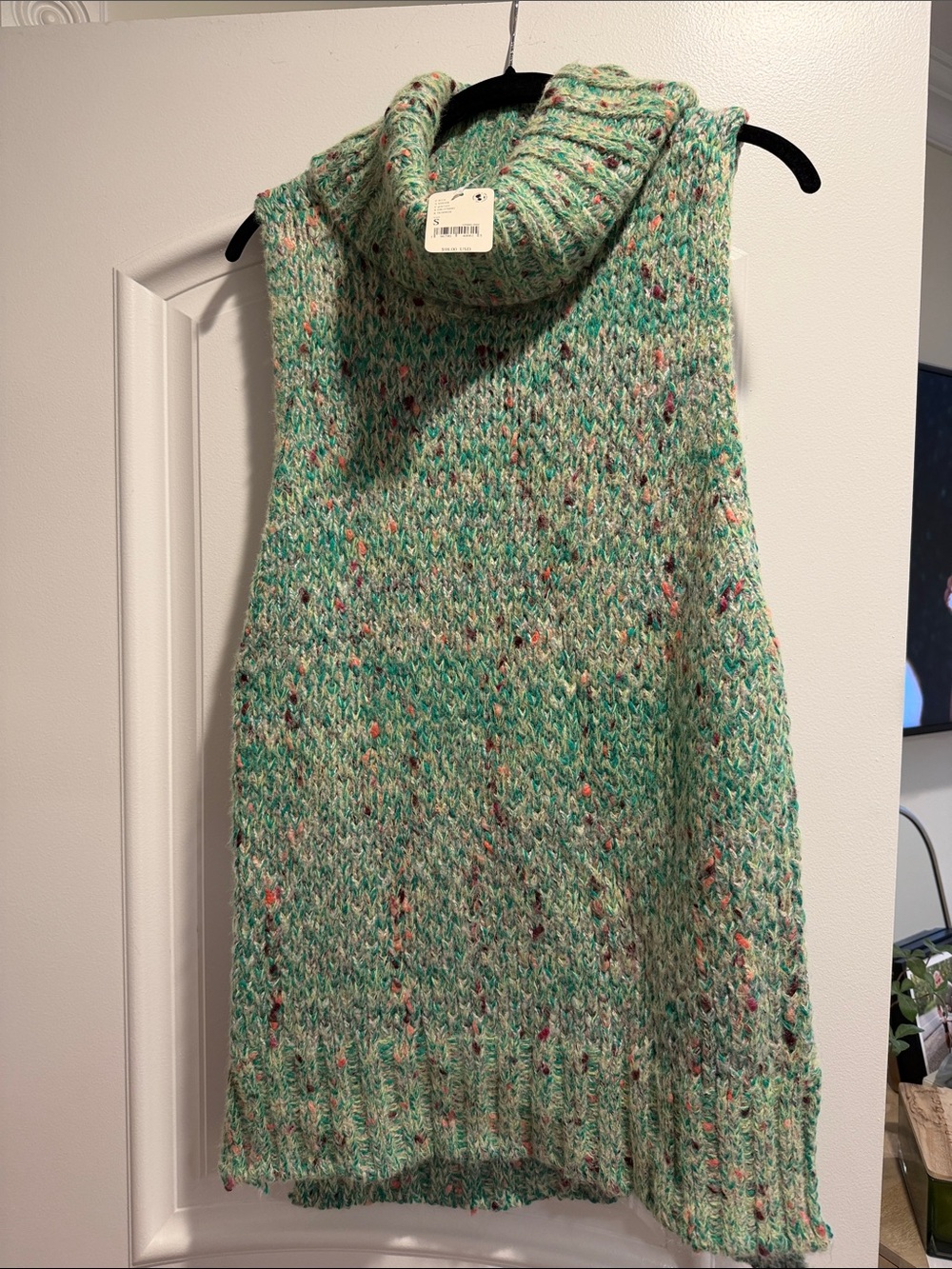 Free People Mint Green Speckled Sleeveless Turtleneck